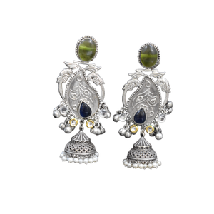 Bijoux de boucles d'oreilles Jhumka Big Stud en argent au design unique pour filles et femmes disponibles à un prix raisonnable en Inde - Product Image 6