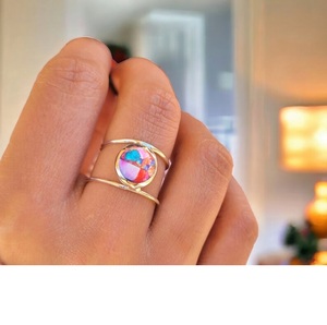 Bague Naturelle Kingman Rose Dahlia Turquoise Bague en Argent Fait à la Main Rose Oyster Turquoise pour Femme - Product Image 1