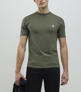 Camisetas Personalizadas para Hombre, 100% Algodón, Corte Regular, Cuello Redondo, Manga Corta, Deportivas, Casuales, con Logotipo Frontal, 200g, Color Sólido - Product Image 1