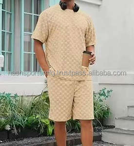 ชุดเซ็ตเสื้อยืดแขนสั้นและกางเกงขาสั้นผู้ชายไซส์ใหญ่พิเศษ 5XL สำหรับฤดูร้อน แห้งเร็ว พิมพ์ลาย  รับผลิตตามแบบ OEM พร้อมโลโก้ของผู้ผลิต - Product Image 4