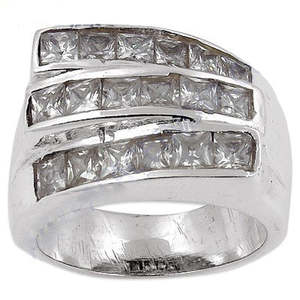 Bague d'éternité de luxe unisexe en or blanc plaqué rhodium avec moissanite taille princesse, sertie à griffes, design géométrique classique, pour mariage - Product Image 3