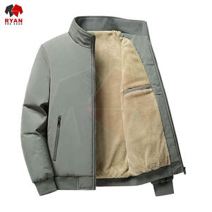 Veste en polaire personnalisée avec logo, coupe moderne, tissu doux et aspect hivernal professionnel - Product Image 1