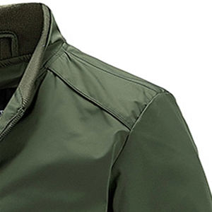 Blouson aviateur coupe-vent de style High Street avec doublure en couette Col montant Caractéristiques chauffantes pour l'hiver Street Wear - Product Image 4