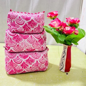 Juego de 3 bolsos acolchados de algodón con estampado de bloques bohemios con cierre de cremallera para mujer, almacenamiento de maquillaje grande, mediano y pequeño - Product Image 1