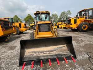 Chargeuse-pelleteuse 420F 416B 416C 415F2 420D 420E 420XE 420F2 432F2 en stock au meilleur prix de gros - Product Image 2