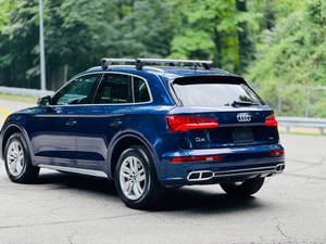 ใช้อย่างสมบูรณ์แบบ2023 Audi Q5 Quattro Premium 40 TFSI - Product Image 5