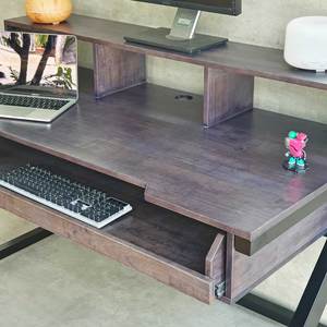 Escritorio StudioDesk SD68007 de 140x70x95cm, Madera de Caucho, Resistente, Ensamblado, con Cajón, Garantía de 12 Meses - Product Image 6