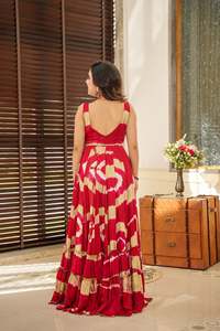 Nuevo diseñador de mujeres Festival Wear Heavy Rayon Kurtis con cuatro lados Imprimir Work Kurtis Set - Product Image 6