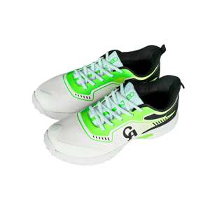 รองเท้าคริกเก็ต CA PRO Junior Cricket Gripper รุ่น JR-20 สีขาว/เขียว บุยางทนทานสำหรับเด็กผู้ชาย - Product Image 1