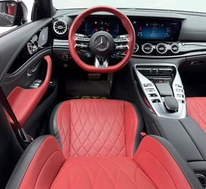 2024 Mercedes-AMG GT 43 STD entièrement chargé 4 portes tout neuf bricolage OEM garantie de 5 ans Options de financement Performance AMG - Product Image 3