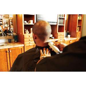 Recortadora de Pelo Inalámbrica Profesional T-Outliner, Afeitadora Eléctrica de Barba con Cuchilla en T Ajustable de Acero Inoxidable, Operación Francesa - Product Image 5