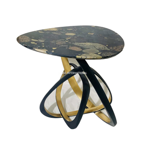 Table d'appoint en métal noir de luxe avec un design de base artistique, décoration d'intérieur moderne, meuble d'appoint pour salon, nouvelle sortie - Product Image 4