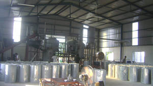 Aceite de trementina refinado con productos a granel para la industria - Product Image 6