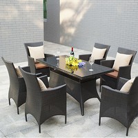 Ensemble de table et chaises de salle à manger d'extérieur en aluminium moderne avec plateau en verre et coussins en PU, design rustique pour hôtel, parc, jardin