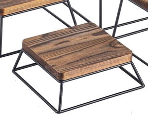 La tapa de madera más vendida con soporte para pasteles con marco de metal al mejor precio de la India - Product Image 3