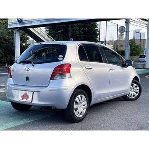 Utilisé pour Vitz (Yaris) 2010, conduite à droite, essence, sièges en cuir, 5 places - Product Image 3