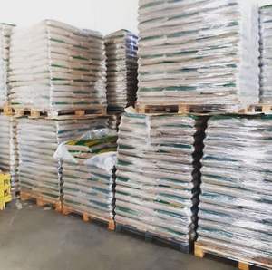 Stock de briquettes de granulés de bois de 6mm directement du modèle de poudre du fabricant dans l'emballage en sac. - Product Image 3