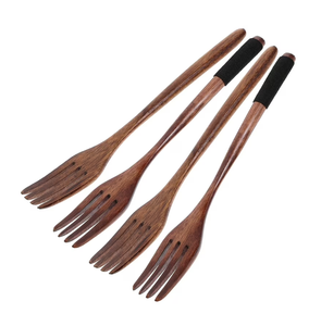 Petite cuillère fourchette vaisselle en bois massif attachée avec du fil pour les fruits et le riz durable et écologique - Product Image 3