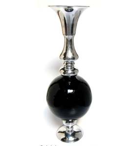 New Arrival Rare Design Aluminum Flower <b>Vase</b> With Black Enamel Base Premium Quality Flower <b>Vase</b> Wholesale for Decorations Item - Product Image 1
