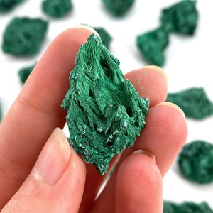 Nuovi Arrivi: Cluster di Azurite e Malachite Grezza Naturale di Alta Qualità - Campioni di Cristalli Minerali - Product Image 3