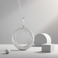 Collier personnalisé en argent sterling Collier pendentif circulaire incrusté de zircons simple et élégant pour les couples, collier personnalisé