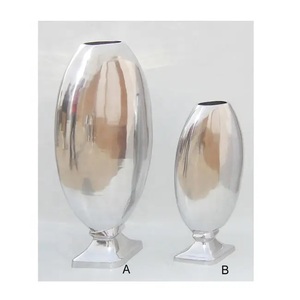 Nouvelle collection de qualité, vase à fleurs sur pied en métal argenté au design ovale moderne, revêtement en poudre, décoration d'intérieur - Product Image 1