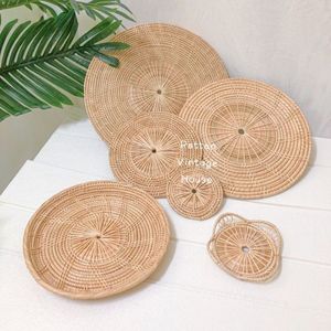 รถไฟเหาะหวายแฮนด์เมดทรงกลมสไตล์อเมริกันรถไฟเหาะบนโต๊ะสำหรับอาหารค่ำอุปกรณ์ตกแต่งบ้าน - Product Image 1