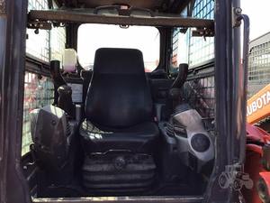 Chargeuse compacte sur pneus KUBOTA SVL95-2S 2019, 35 tonnes, moteur Caterpillar, pompe hydraulique Parker/Kawasaki, composants principaux (moteur) - Product Image 6