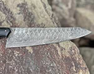 Couteau de chef en acier Damas fait à la main avec manche en bois haute qualité 8 pouces ambidextre cadeau parfait pour elle et lui - Product Image 3