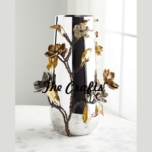 Vase à fleurs en acier inoxydable et aluminium, couleur argent et or, taille et forme personnalisées. - Product Image 2