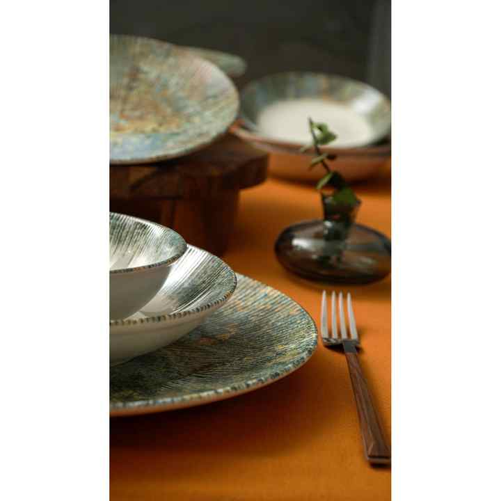 Eksen 18 Piece Porcelain Dinner Set for 6 People