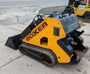 Nouvelle chargeuse compacte sur chenilles Boxer 700HDX avec godet, moteur diesel jaune - Product Image 6