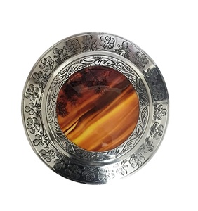 Urna funeraria de lujo de estilo europeo Diseño clásico Almacenamiento de cenizas de cremación de metal Mejor precio al por mayor para ocasiones conmemorativas - Product Image 3