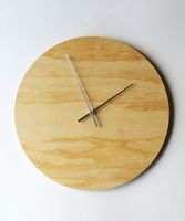 Horloge murale carrée en bois faite à la main de luxe |   Quartz silencieux |   Motif de portrait de style Art déco antique pour la maison