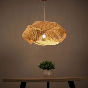 Lampe suspendue en bambou adaptée à la décoration intérieure, offrant un aspect écologique et une éclairage doux - Product Image 4