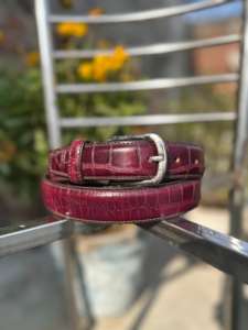 Cinturón de Cuero Vacuno con Bordado de Cocodrilo Marrón y Hebilla de Metal, 3.5cm de Ancho, Personalizable para Uso Formal/Casual - Product Image 3