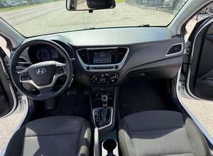 Hyundai Accent SE 2019, Bien Cuidado y Limpio - Product Image 3