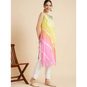 Kurta Recta sin Mangas con Diseño Tie-Dye, Blusa Modesta - Product Image 3