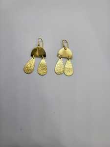 Women's Classic Unisex Stud Style Dangle <b>Earrings</b> Gold <b>Silver</b> Brass Plating with Layered-Shape Pearl Design for Wedding Parties - Product Image 2