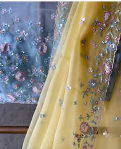 Sari de seda de organza pura con hilo Zari Lentejuelas Trabajo Estilo indio Blusa larga Pieza para mujeres para bodas y fiestas - Product Image 4