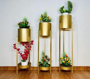 Ensemble de 2 jardinières en laiton et métal au design personnalisé pour la décoration de la maison et du jardin Fabricant et exportateur en gros - Product Image 1