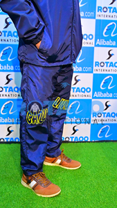 Chándal Deportivo Ligero personalizado para hombre, chaqueta cortavientos con cremallera y joggers, conjunto de tela informal para exteriores - Product Image 2