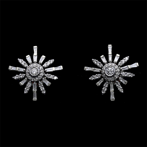 Pendientes de Oro de 14K con Baño de Rodio, Diseño de Explosión Radiante con Diamantes Naturales Baguette de 0.33CTW en Engaste de Bisel, para Mujer - Product Image 1