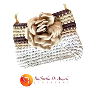Sac en coton fait main au crochet, blanc, marron noisette, style tendance, fermeture à bouton, géométrique, été, bandoulière de 50 cm, tailles - Product Image 4