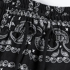 Vente en gros de shorts pour hommes taille XS imprimés à fleurs personnalisés High Street Quick OEM Décoration vintage en coton imprimé par sublimation - Product Image 2