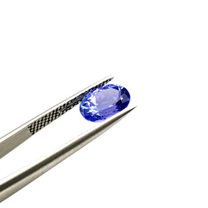 อัญมณี Tanzanite ทรงเหลี่ยมขนาด9x7มม. มี2.33กะรัตมีคุณภาพขนาด AA + - Product Image 6