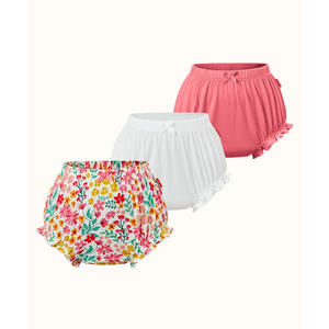 Paquete de 3 Pantalones de Bambú para Bebé con Volantes, Tejido de Jersey Transpirable - Product Image 1