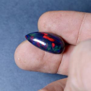 โอปอลดำธรรมชาติ 12.40 กะรัต ทรงลูกแพร์ ขัดเงา สำหรับทำเครื่องประดับ - Product Image 4