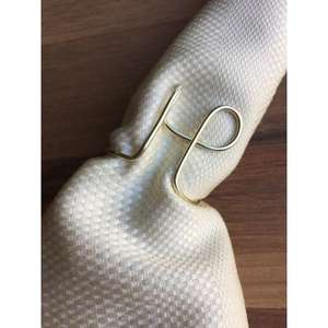 Ronds de serviette en laiton de qualité supérieure avec un superbe fini mat alliant fonctionnalité et élégance pour des accents de table parfaits - Product Image 4