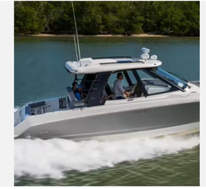 Quads hors-bord Whaler 380 Realm à vendre - Product Image 1